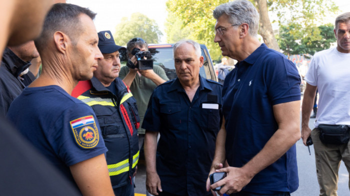 Oglasio se Plenković: Vlada Hrvatske koordinira zaštitu ljudi i saniranje posledica požara