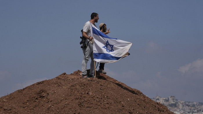 Francuska osudila izraelske doseljenike: Traži hapšenje zbog zauzimanja palestinskih kuća u Kuštri