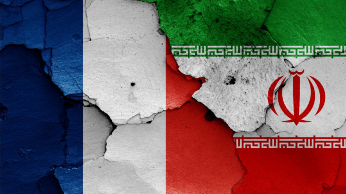 Teheran zatvara vrata francuskim diplomatama: Dvojici zabranjen povratak u Iran