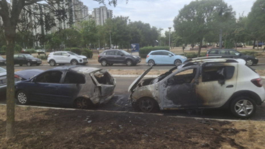 "Nije slučajnost": Na Novom Beogradu 12 automobila zapaljeno za 10 dana, kriminolog otkriva šta se iza svega krije