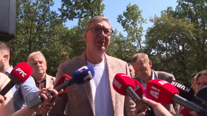 Vučić: Vojska Srbije uskoro će imati 40 lovaca, a pre 12 godina imala jedan avion