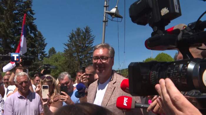 Vučić najavio veća ulaganja u Toplički okrug: Srbija mora da podigne natalitet