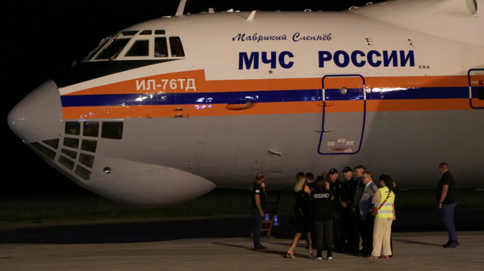 Ruski avion "Iljušin" počeo gašenje požara u Deliblatskoj peščari