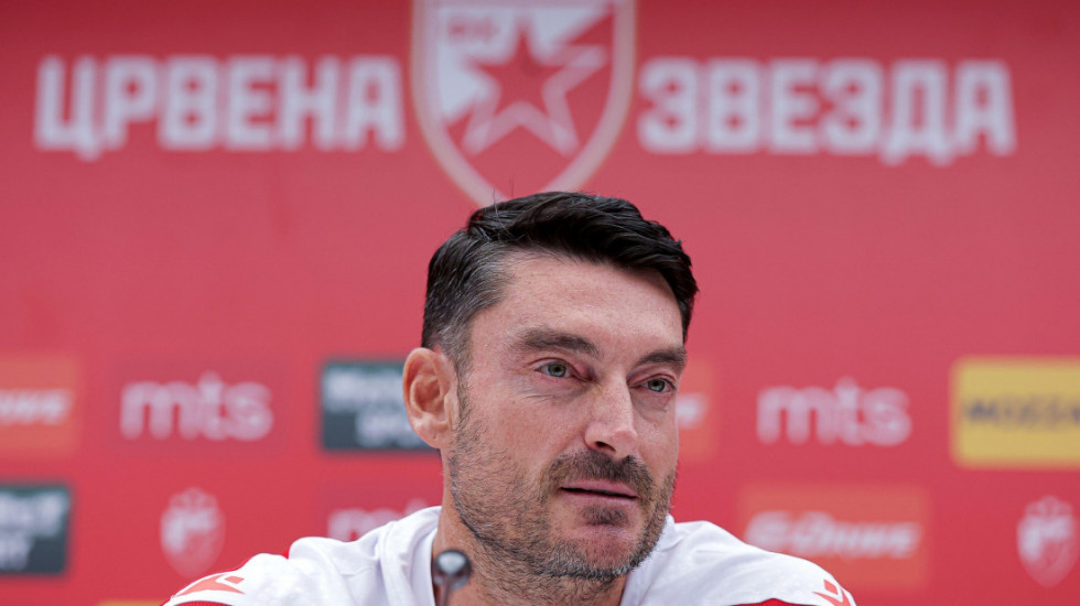 Dan za premijeru Alberta Rijere na klupi Crvene zvezde: Crveno-beli biju bitku za Ligu Evrope