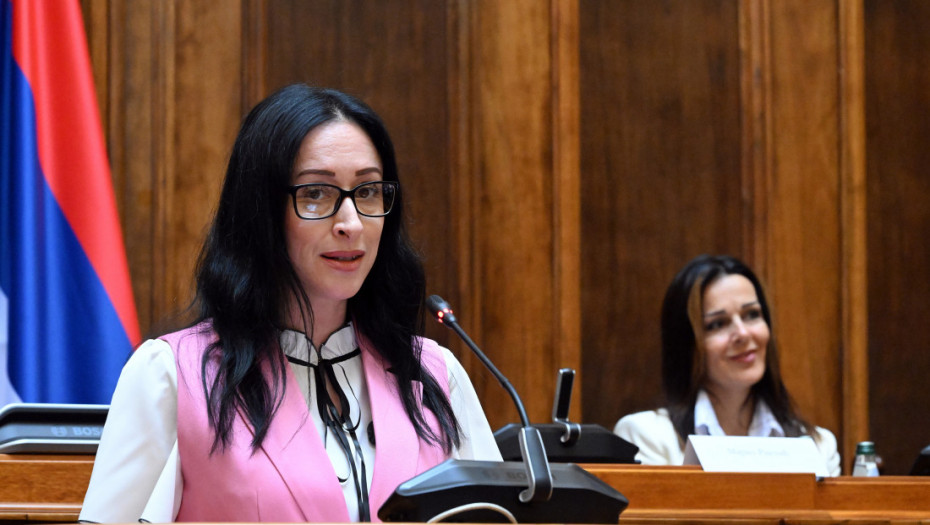 Žarić Kovačević dodelila 53 rešenja majkama za subvencije za kupovinu prve nekretnine