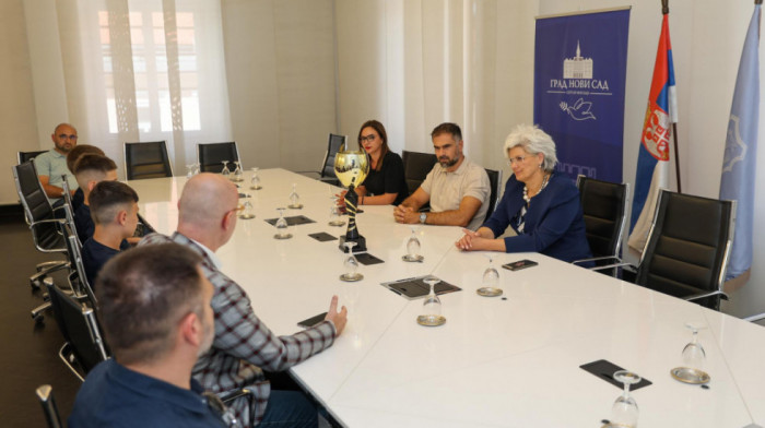Žarko Mićin primio mlade šahiste iz Novog Sada posle bronze na Evropskom prvenstvu