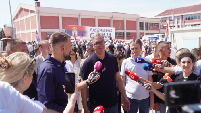 Vučić u Ubu: Uradićemo ceo put od Uba do Koceljeve i povećati kapacitet vodovoda za Ub