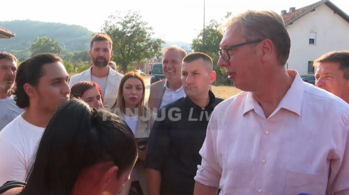Vučić u poseti Jablaničkom okrugu, u Medveđi obilazi sedam ugroženih porodica