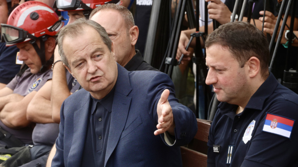 Dačić: Odluka o traženju pomoći za gašenje požara donosi se na predlog Sektora za vanredne situacije
