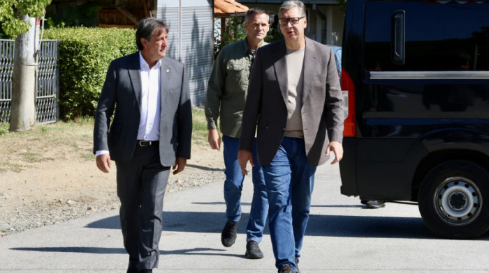 Vučić: Oni koji se raduju nečijoj smrti samo pokazuju šta bi od ove zemlje napravili