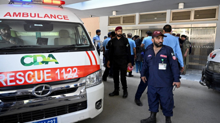 Najmanje 15 beba poginulo u požaru u bolnici u Islamabadu
