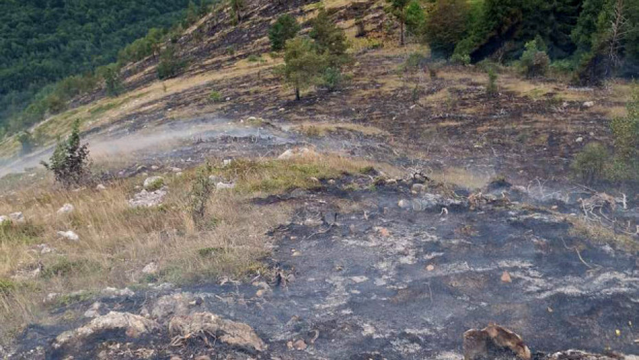 Vatra ne staje kod Kupresa: Požar se širi prema Tomislavgradu i Rami, aktivno i novo žarište kod Bihaća