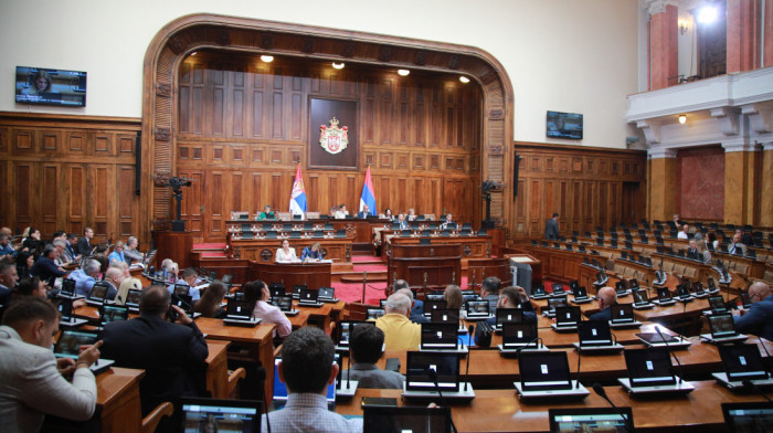 Sutra glasanje u Skupštini Srbije o 59 tačaka: Na dnevnom redu i rebalans budžeta
