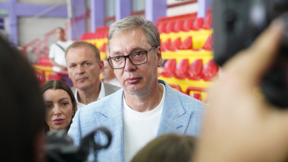 Vučić: Uložićemo šest miliona evra u lokalne puteve u opštini Osečina
