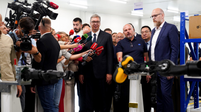 Vučić najavio prve ugovore za fabriku baterija u Inđiji: Investicija 100,5 miliona evra