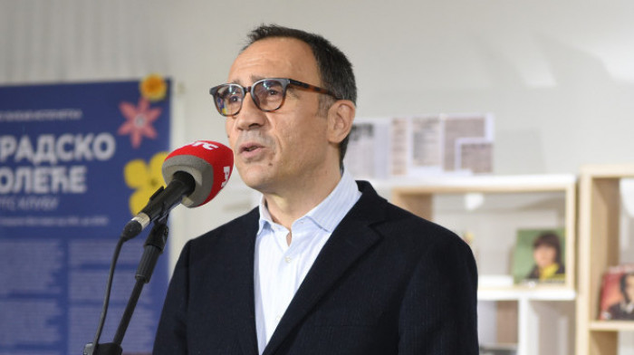 Klanšček: Novinari nisu "naši" i "njihovi", napad na snimatelja RTS-a u Užicu ne sme da se relativizuje