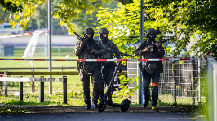 Detalji pucnjave na rejv žurci u Švajcarskoj: Napadač ispalio 40 metaka, legalno posedovao AK-74 i dva pištolja