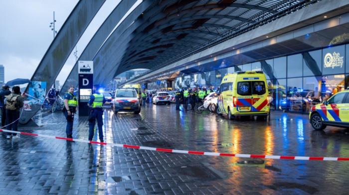Napad nožem na železničkoj stanici Amsterdam Central: Četiri osobe povređene