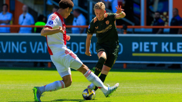 Crvena zvezda pregovara sa krilom Bolonje