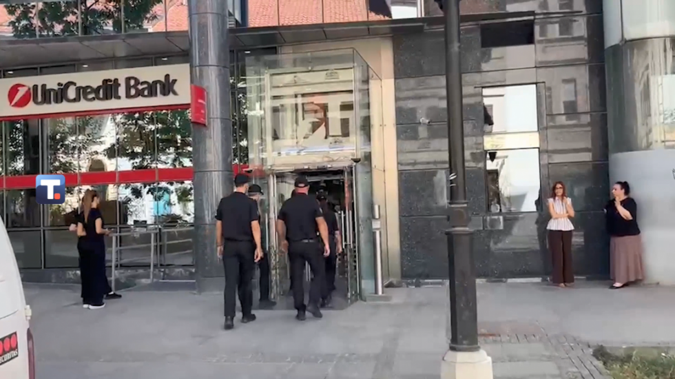 SBPOK "upao" u banku zbog sporne hipoteke nad zgradom u Beogradu: Platili stanove, a sada im preti iseljenje