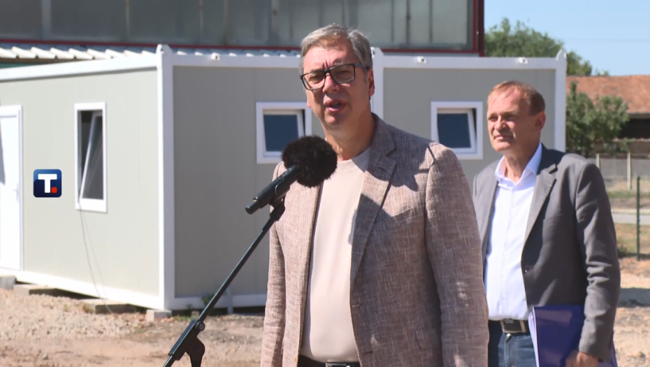 Vučić u Severnobanatskom okrugu: Odmah kreće da se radi put od Nakova do Mokrina, uskoro druga faza bolnice u Kikindi