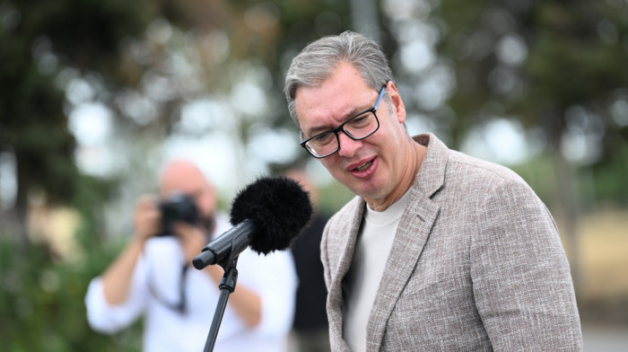 Vučić: U Srbiji mimo zakona prisluškivan sam samo ja