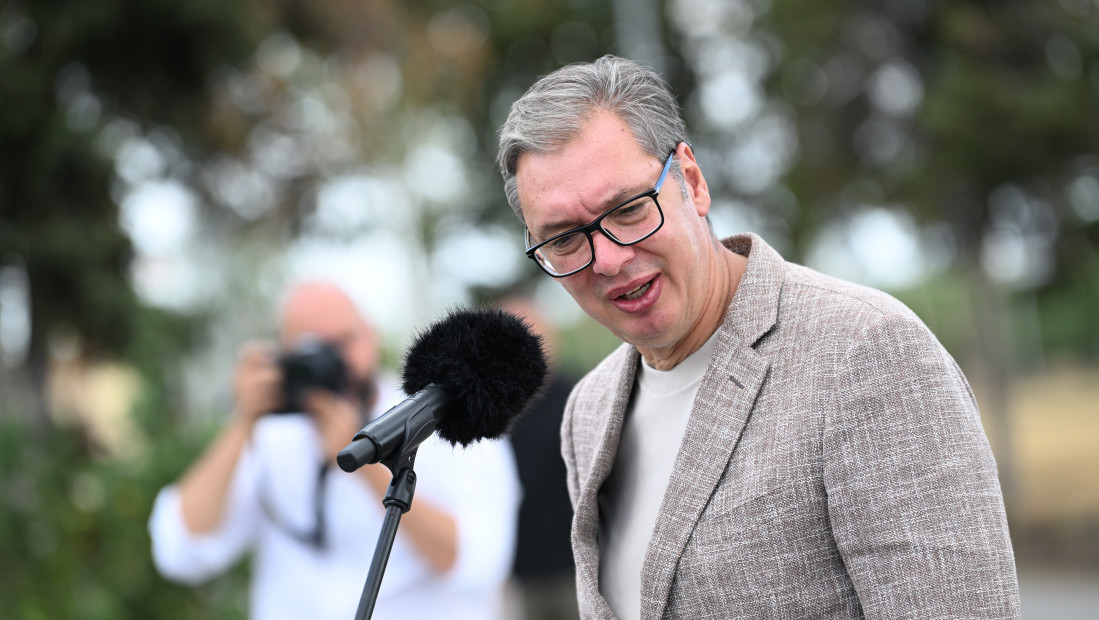 Vučić: U Srbiji mimo zakona prisluškivan sam samo ja