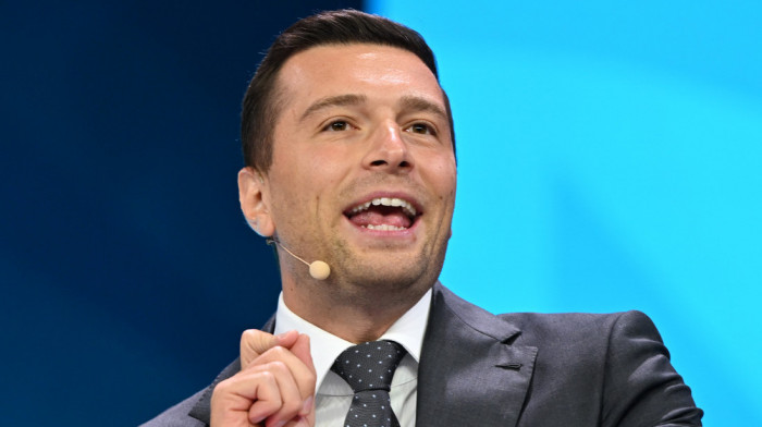 Bardela najavio promenu politike prema migrantima: Svet koji dolazi ne prašta naivnost