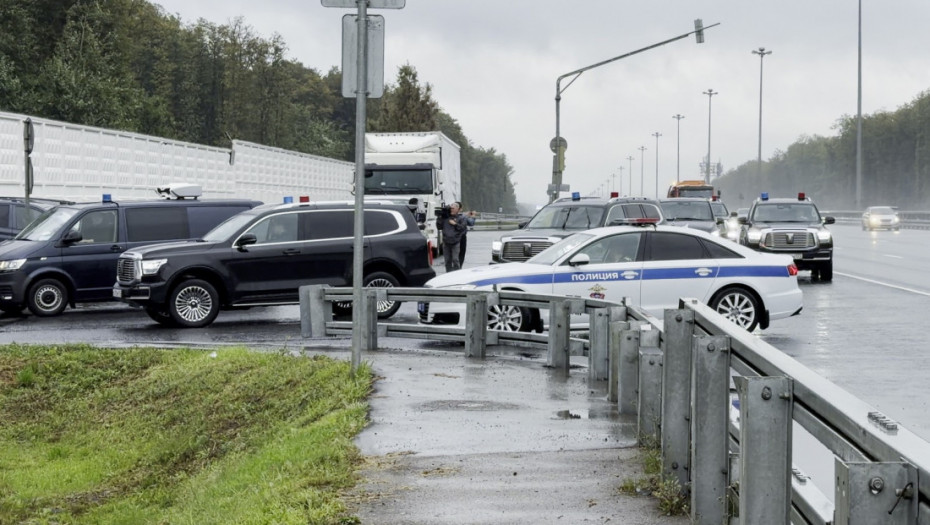 Vitkof i Kušner stigli u Moskvu, na aerodromu Vnukovo dočekao ih Kiril Dmitrijev