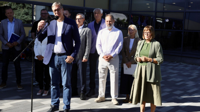 Vučić: Jasno da plenumi nikada nisu odlučivali, spolja se biraju njihovi kanditati