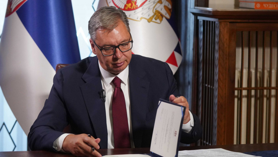 Glavni odbor SNS u Novom Sadu: Odluka Vučića da raspiše izbore potez odgovornog državnika