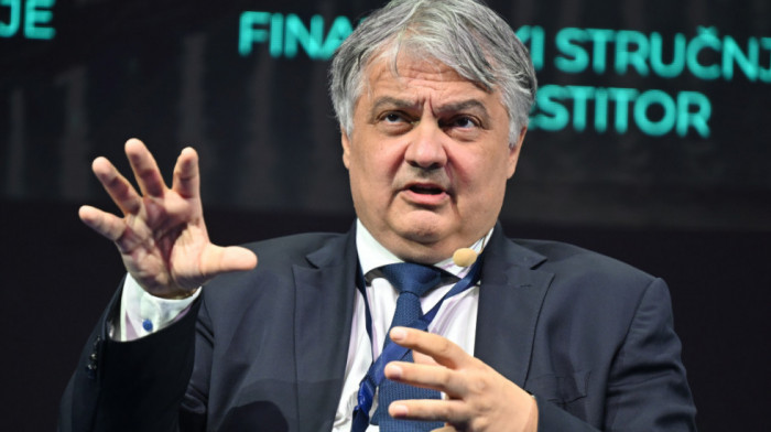 Lučić: Za 29 dolara korisnicima Telekoma u SAD neograničeni pozivi, SMS i TV kanali
