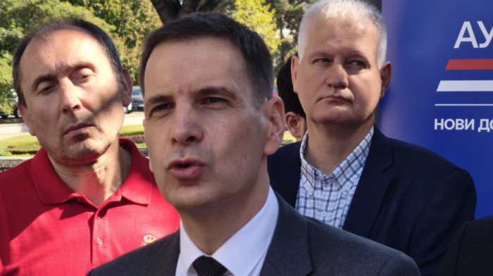 Autentična desnica u Bratuncu: Odata pošta srpskim civilnim žrtvama i poslate poruke o veteranima