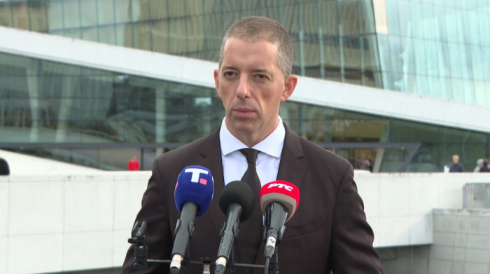 Đurić posle sahrane kralja Haralda: Pamtićemo ga po poštovanju srpskih žrtava