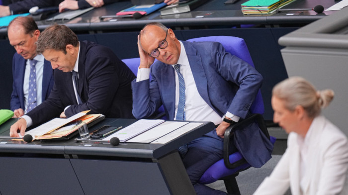 Merc optužio AfD za etničko čišćenje: "Remigracija" je sinonim za proterivanje na osnovu porekla i boje kože