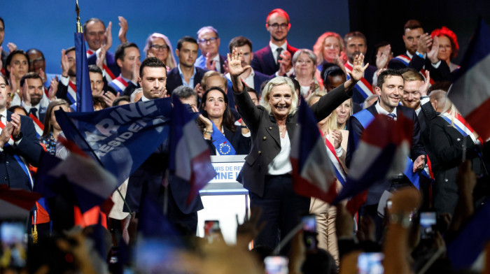 Marin le Pen obećava rešenje stambene krize u Francuskoj: Prazne kancelarije pretvaraćemo u prostore za stanovanje