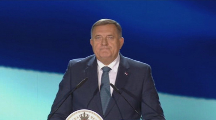 Dodik i Minić u Moskvi, sutra se sastaju sa ruskim predsednikom Vladimirom Putinom