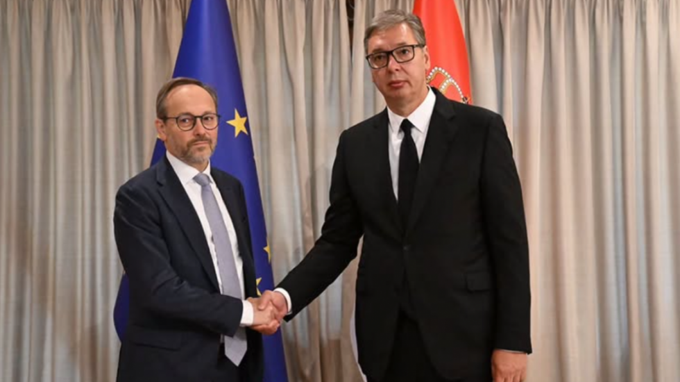Vučić razgovarao sa Žiofreom o odnosima Srbije i EU i dijalogu Beograda i Prištine