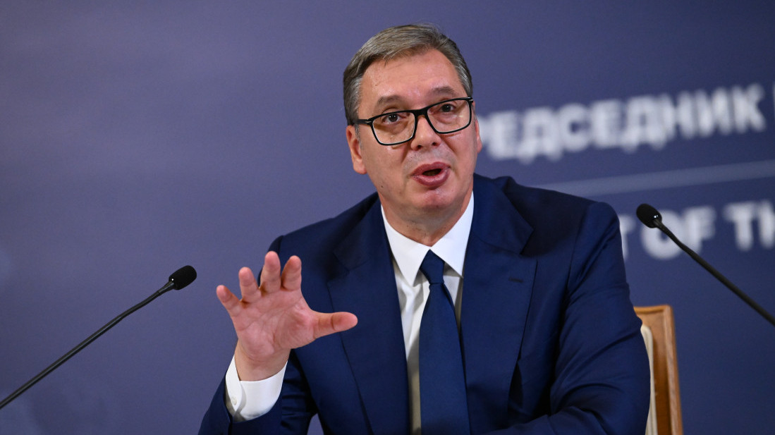 Vučić: Moj izbor je da u kampanji učestvujem kao običan čovek, opozicija bira svoj put