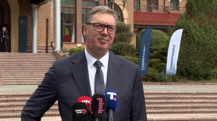 Vučić iz Ukrajine: Evropska komisija pronašla "elegantan" način da kaže da fon der Lajen ne dolazi zbog izbora