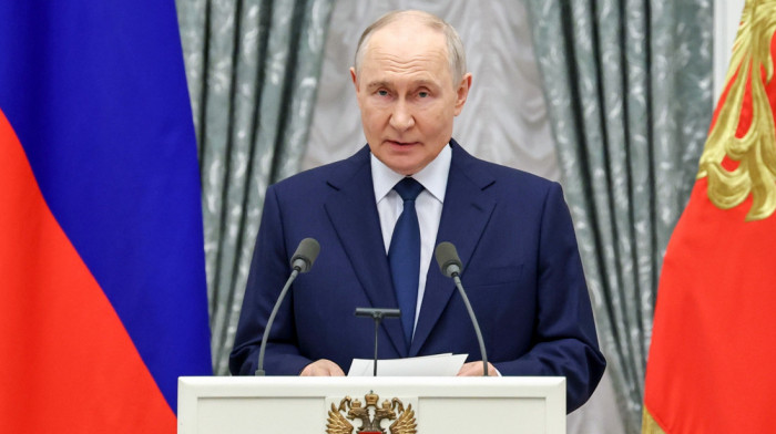 Putin odobrio prodaju ruskog Vestern juniona: Softeks kupuje 100 odsto udela u podružnici