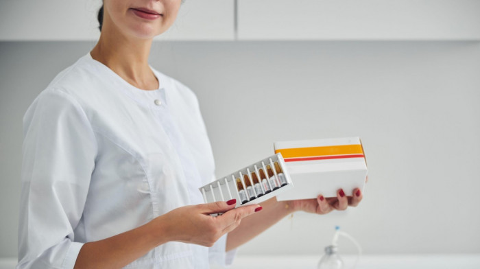 Pogledi koji povređuju i nevidljivi teret: Zašto atopijski dermatitis nije samo estetski problem