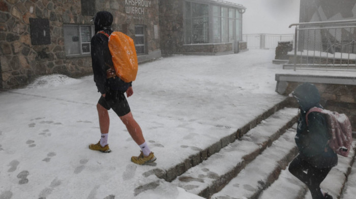 Prvi sneg u Evropi: Tatre zabelele, temperatura na Kasprovom vrhu ispod nule (FOTO)
