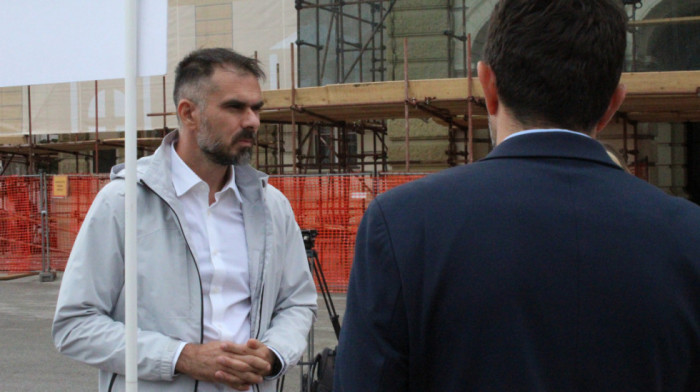 Mićin pozdravio male bicikliste na Trgu slobode povodom Svetskog dana bez automobila