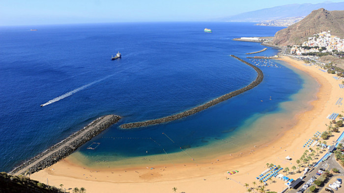 Divlja priroda, plaže od vulkanskog peska i posmatranje delfina i kitova: Zašto vredi posetiti Tenerife