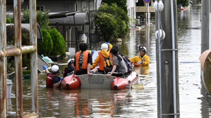 Novi detalji katastrofe u Japanu: Poplave i klizišta posle tajfuna odneli 10 života, spasioci traže nestale