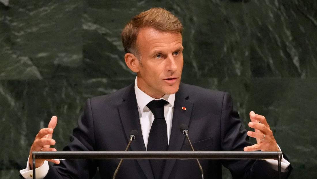 Makron: Francuska solidarna sa Estonijom nakon požara u Milrem robotiksu