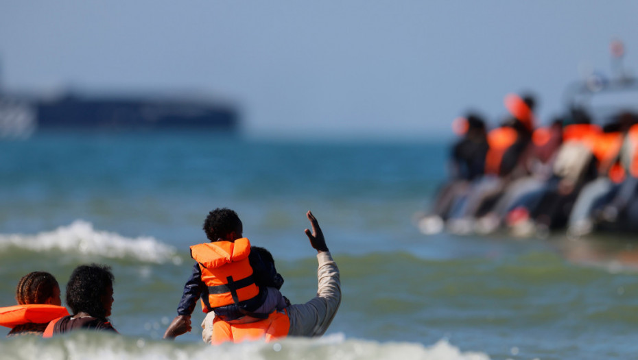 Šest migranata u Grčkoj poginulo u sudaru glisera sa brodom Obalske straže