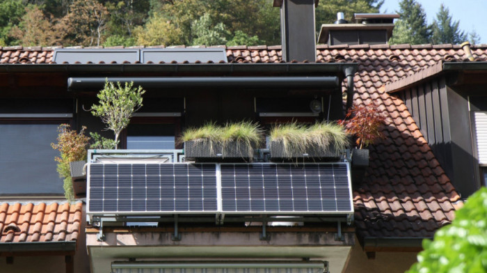 Da li se isplate balkonski solarni paneli u Srbiji? Evo koliko košta "solarna struja"