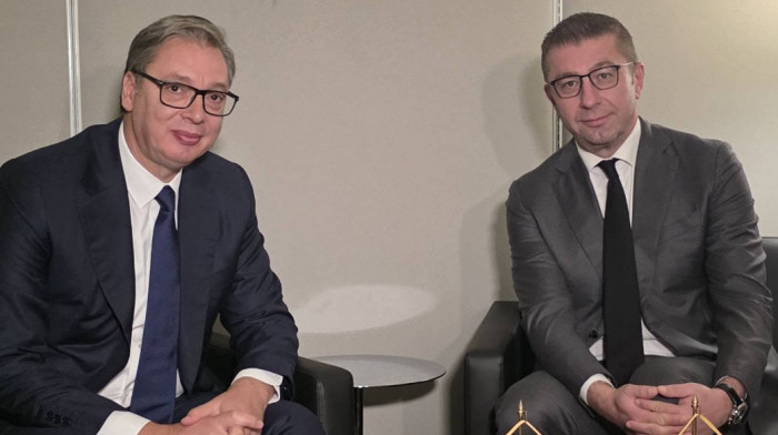 Vučić sa Mickoskim: Srbija želi najbolje odnose sa Severnom Makedonijom